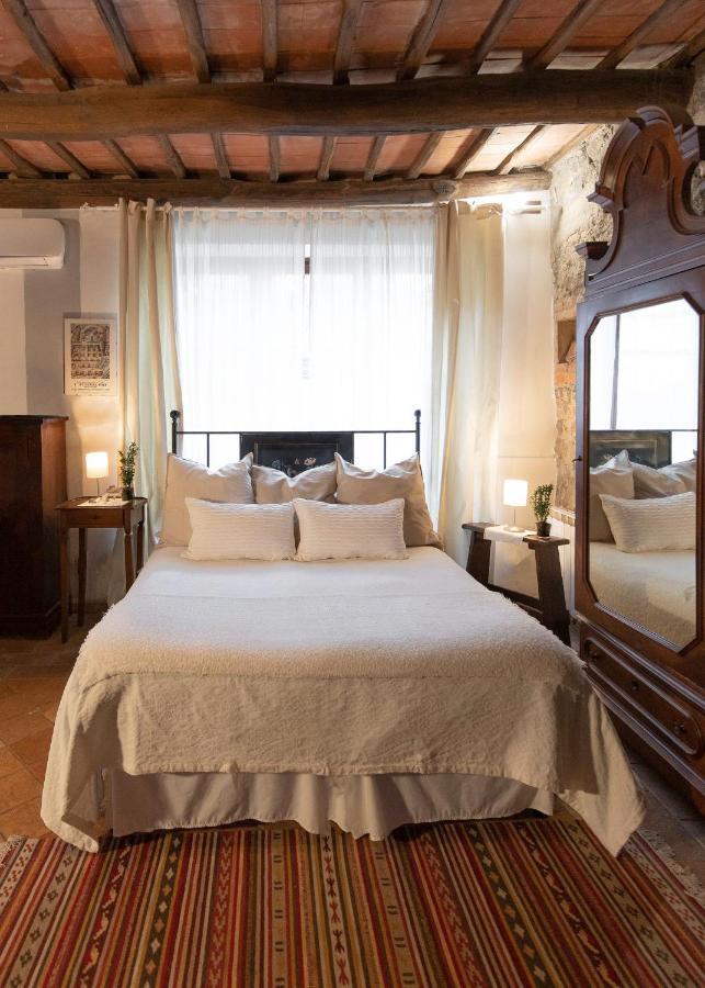 Agriturismo Borgo Di Campagna Il Tesoro Torre Alfina Esterno foto
